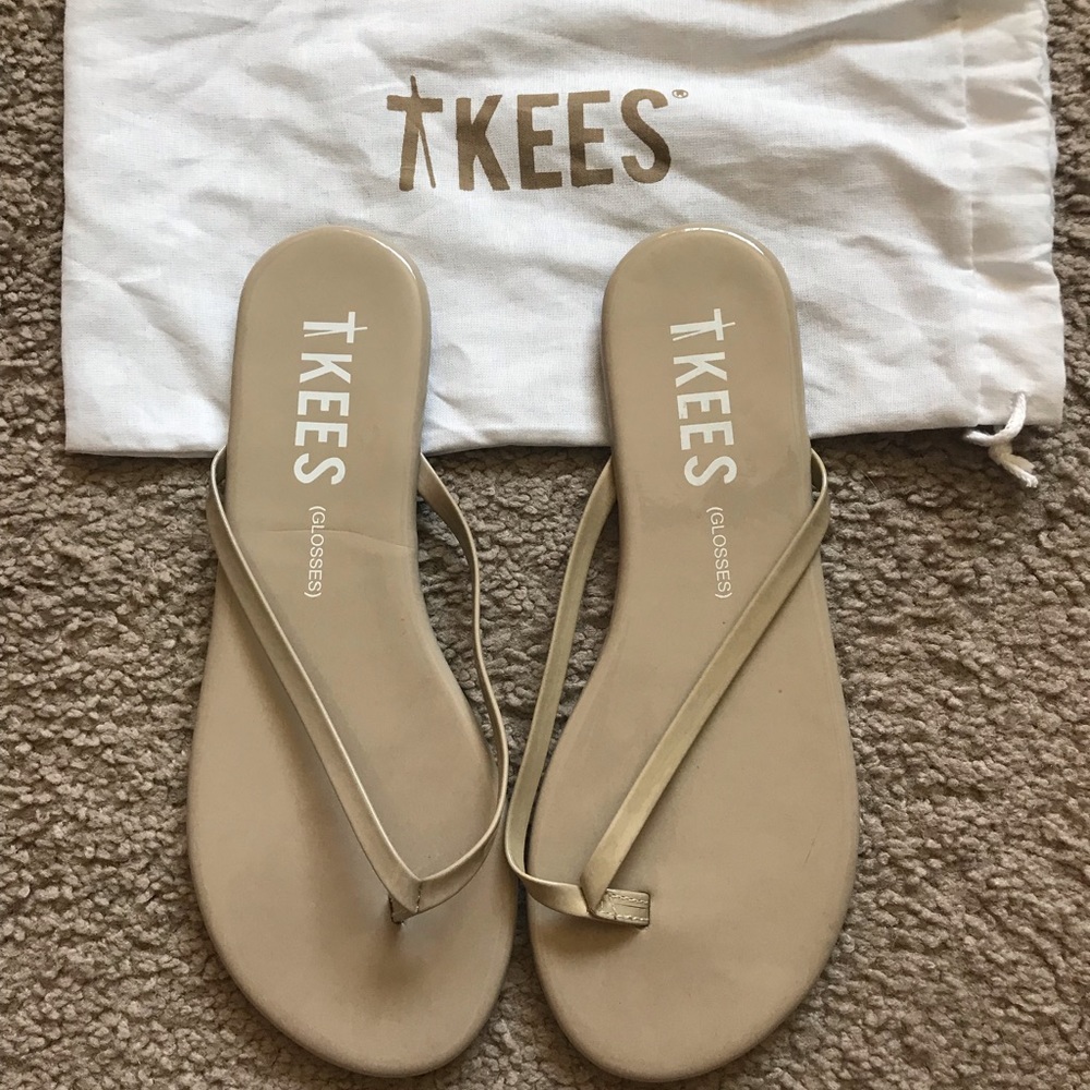 TKEES Glosses thong sandal NWT